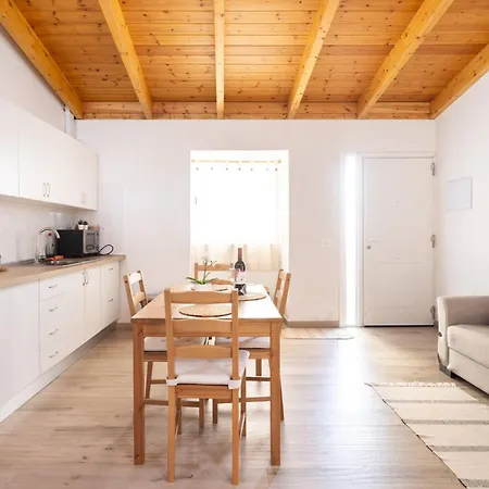 Coqueta Casita De Mercedes 度假居